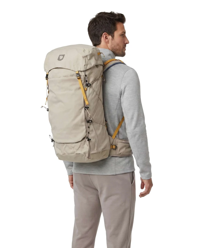 Fjällräven Kajka X-Lätt 45 M/L Trekkingrucksack fossil