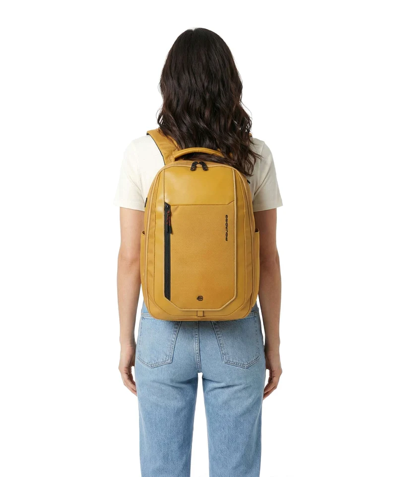 Piquadro Lyss Easyjet Reiserucksack yellow