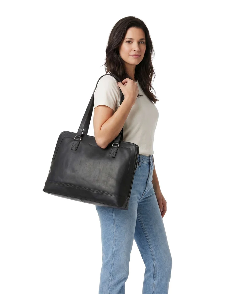 The Chesterfield Brand Wax Pull Up Cow Elvar Schultertasche black