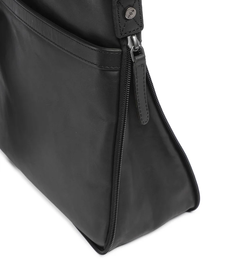 The Chesterfield Brand Wax Pull Up Cow Mirea Umhängetasche black