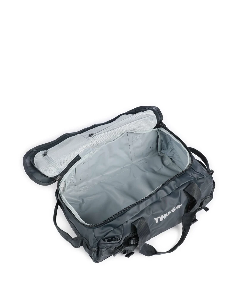 Thule Chasm 30 Weekender darkest blue