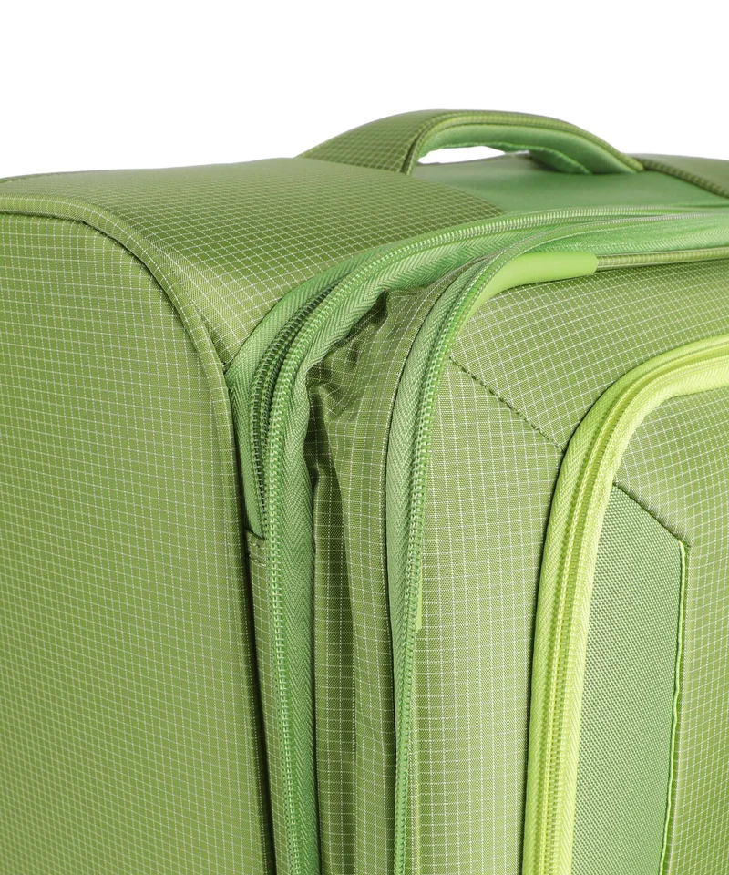 Travelite Corsiica 4-Rollen Trolley Set fresh green