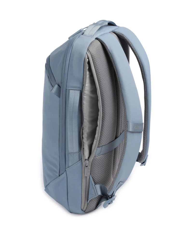 XD Design Bobby Air Laptop-Rucksack dusty blue
