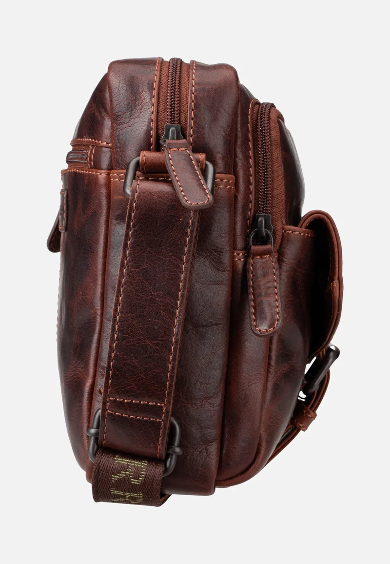 Rugged Shoulderbag M Teak Brown - Schultertasche