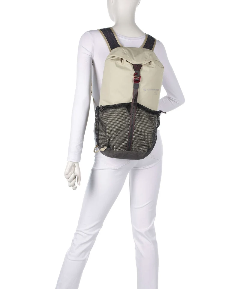 Klättermusen Fjörm 18 Trekkingrucksack silver creme