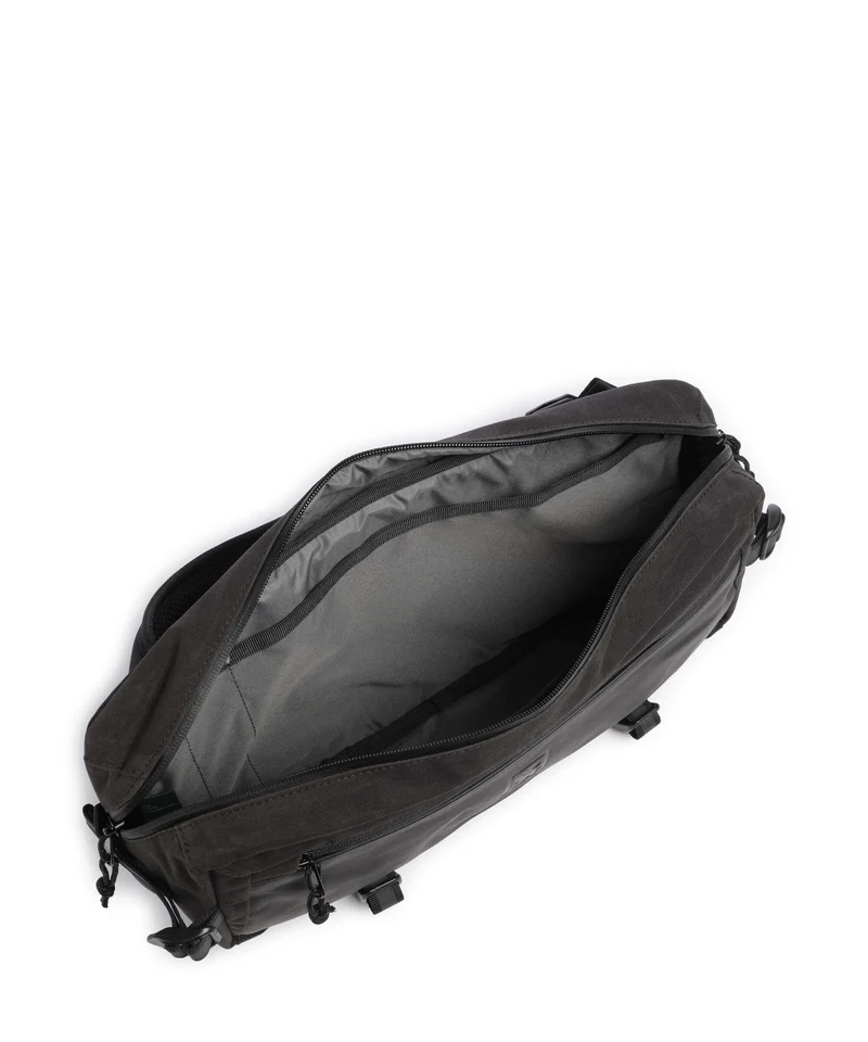 Chrome Kadet Slingbag black