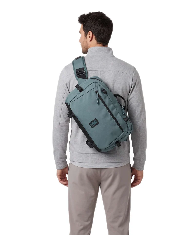 Chrome Kadet Max Kuriertasche steel blue