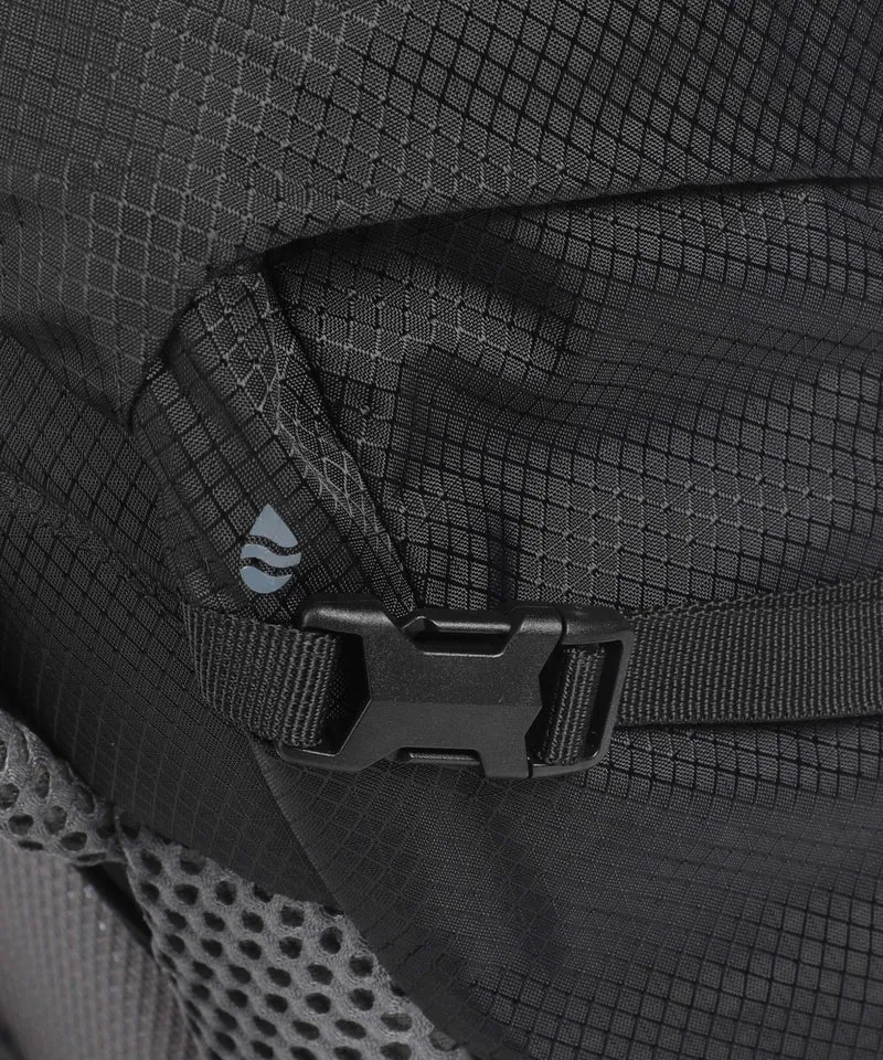 Deuter Futura 30 SL Wanderrucksack black