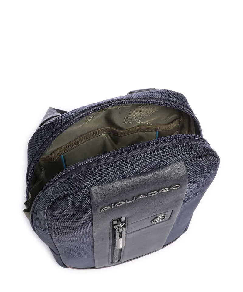 Piquadro Brief 2 Umhängetasche blue/cognac