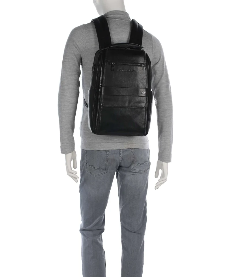 Piquadro Solm Laptop-Rucksack black