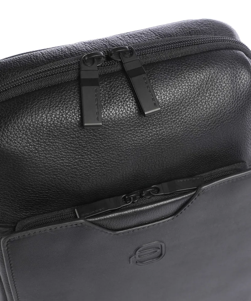Piquadro Ael Umhängetasche black