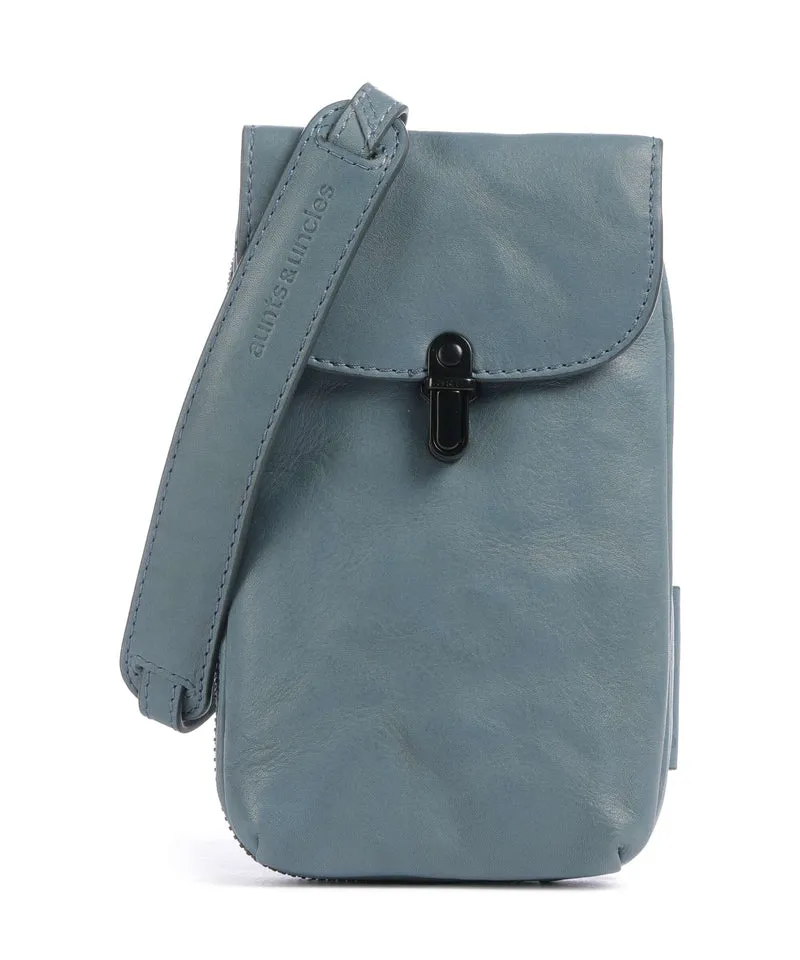 Aunts & Uncles Grandma's Luxury Club Mrs. Lemon Twist Handytasche aegean blue
