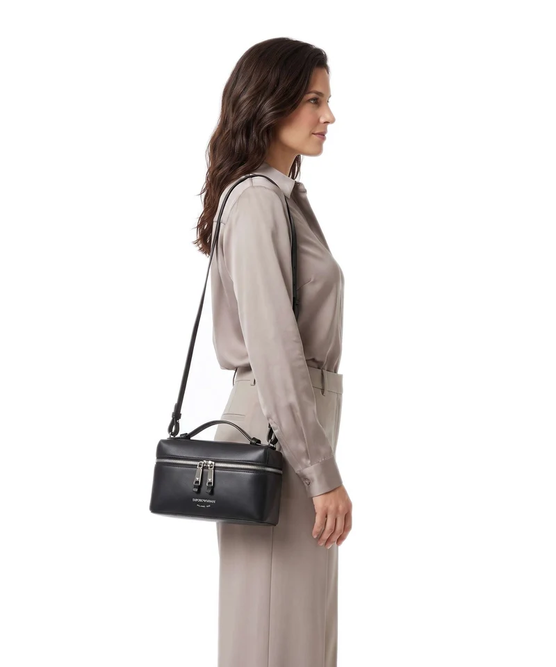 Emporio Armani Lilly Umhängetasche black