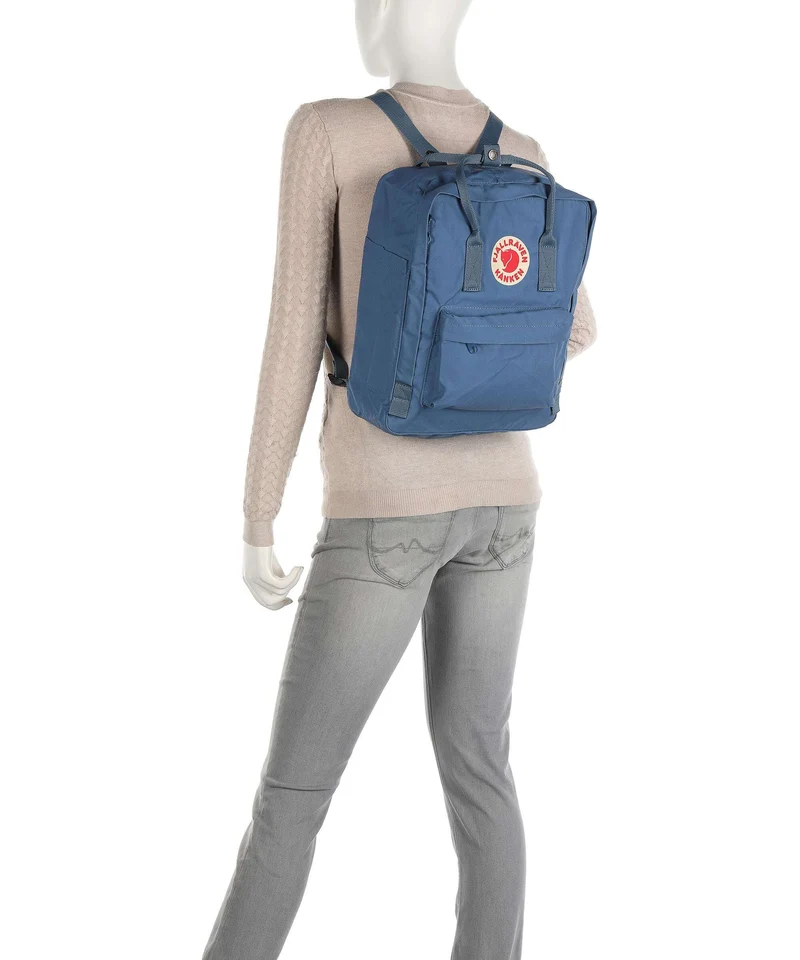 Fjällräven Kånken Rucksack green