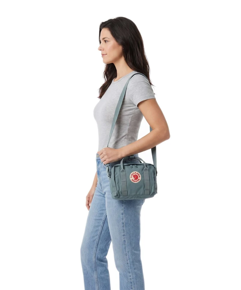 Fjällräven Kånken One Size Umhängetasche frost green