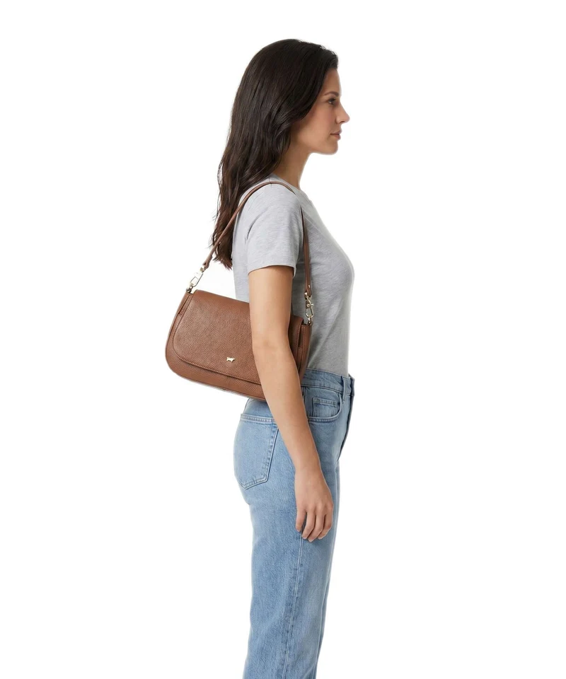 Braun Büffel Hanna S Schultertasche saddle brown