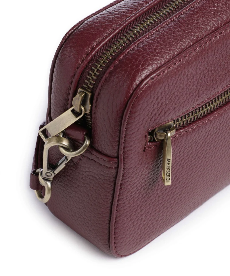 Markberg EleaMBG Umhängetasche burgundy/gold
