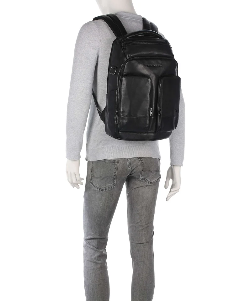 Piquadro W136 Rucksack nero