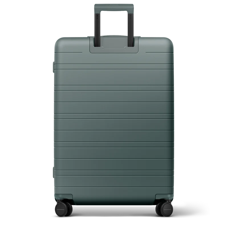 H7 Essential / Pine Green / Premium Hard Shell / Check-In Size L / Essential