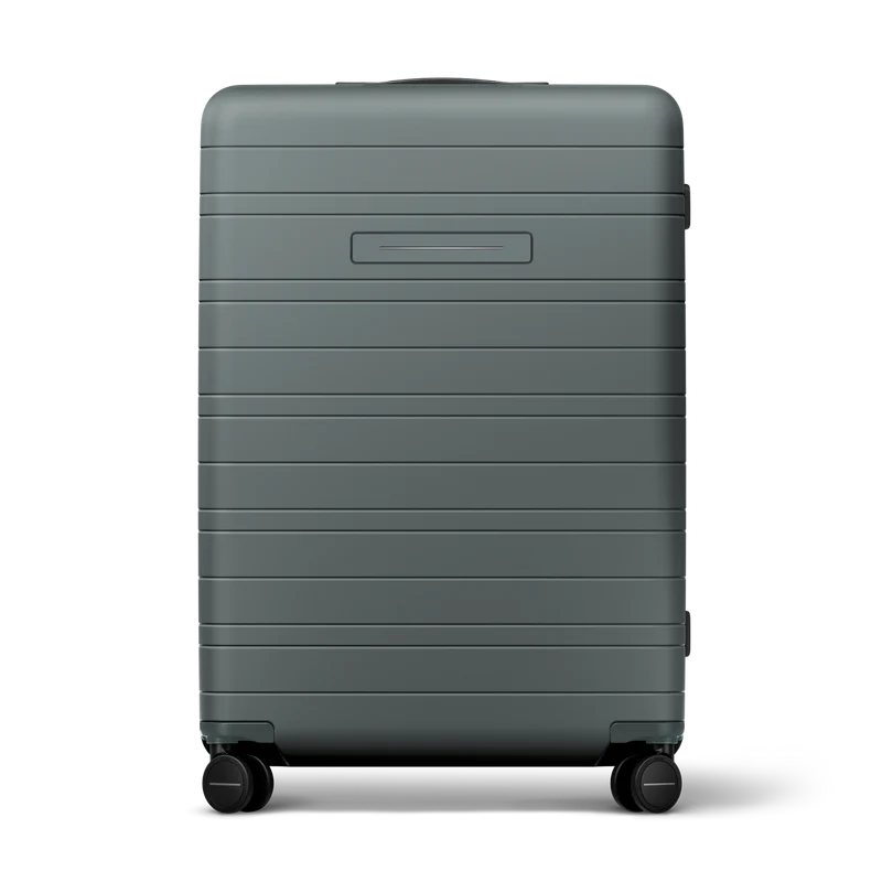 H7 Essential / Pine Green / Premium Hard Shell / Check-In Size L / Essential