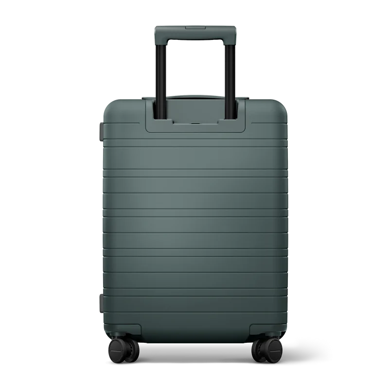 H5 Essential / Pine Green / Premium Hard Shell / Cabin Size / Essential