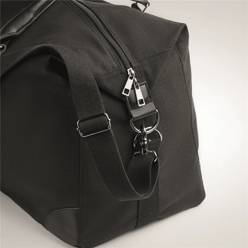 Weekend Bag in Canvas