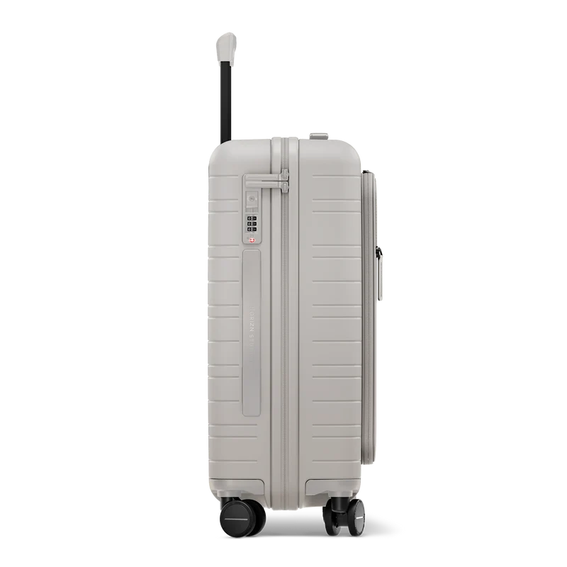 M5 Essential / Sand Grey / Premium Multi Shell / Cabin Size with Front Pocket / Essential