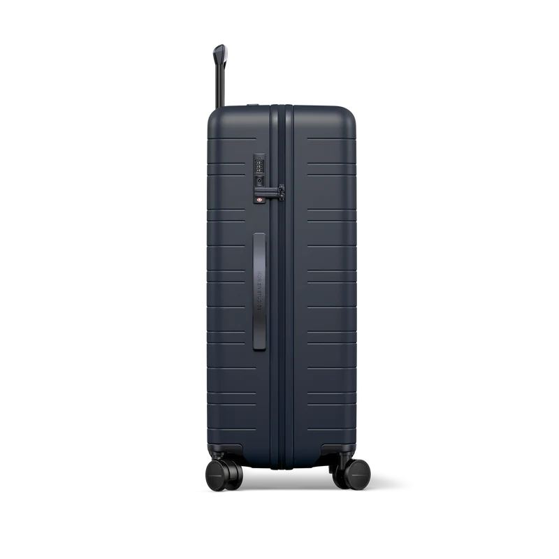 H7 Essential / Night Blue / Premium Hard Shell / Check-In Size L / Essential