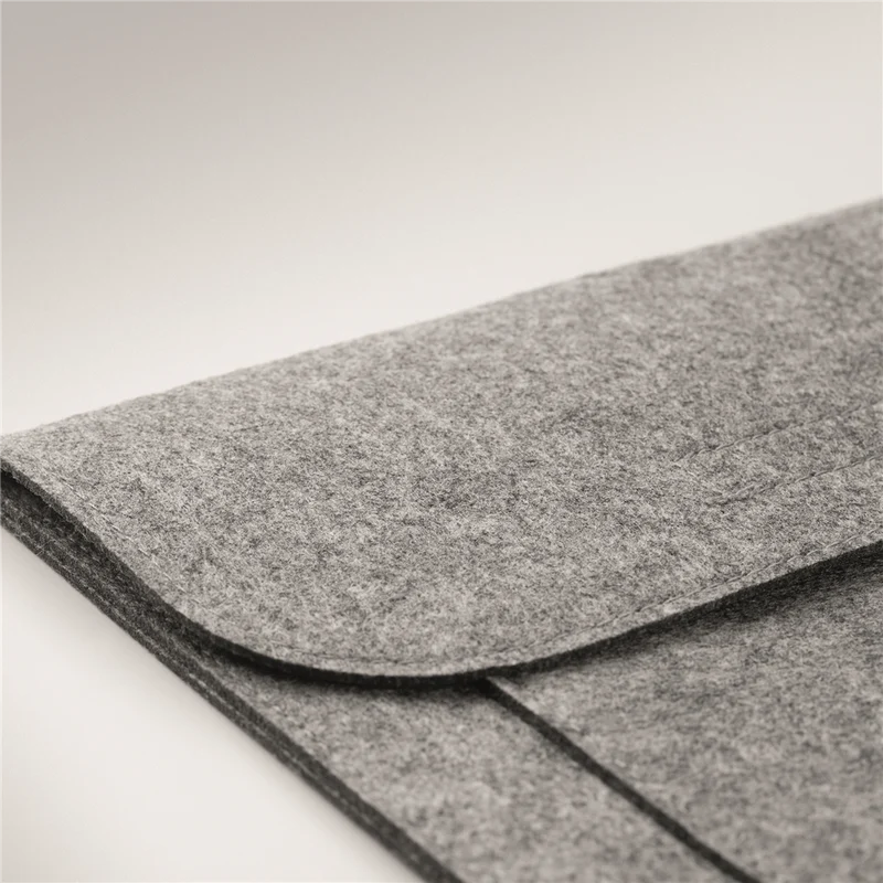 15 inch Felt Laptop Pouch