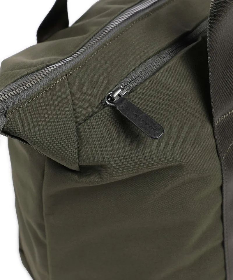 Bellroy Classic Getaway Weekender olive