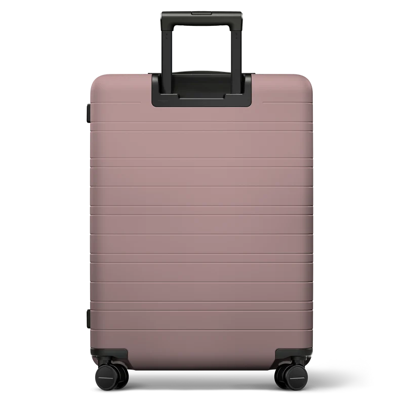 H6 Essential / Cloud Rose / Premium Hard Shell / Check-In Size M / Essential