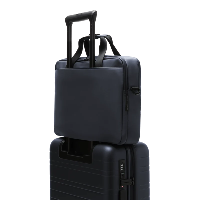 Gion Briefcase / Night Blue / Recycled Nylon