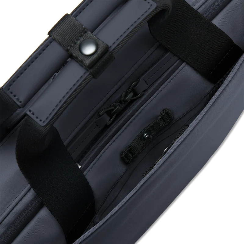 Gion Briefcase / Night Blue / Recycled Nylon