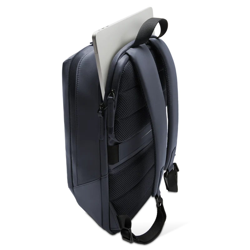Gion Backpack Pro M / Night Blue / Recycled Nylon