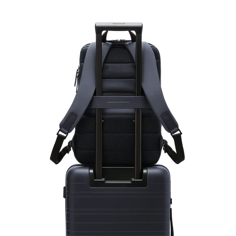Gion Backpack Pro M / Night Blue / Recycled Nylon
