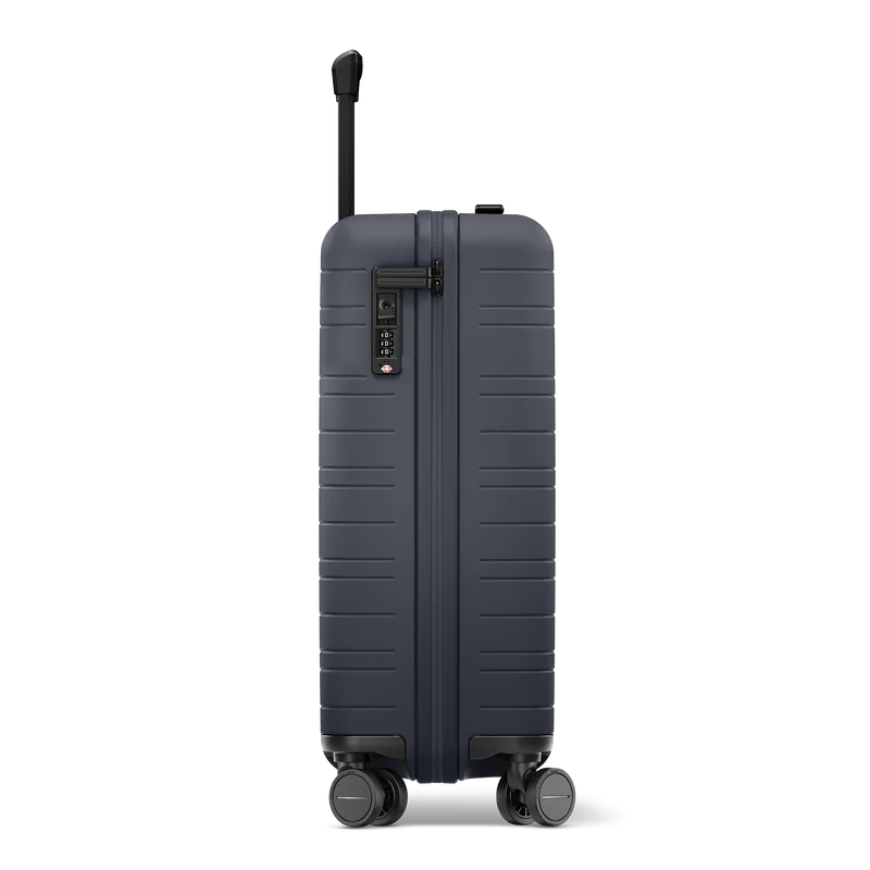 H5 GO / Dark Slate / Premium Hard Shell / Cabin Size / GO