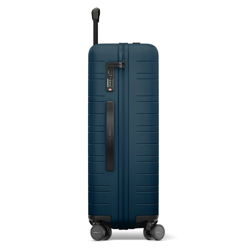 H6 GO / River Blue / Premium Hard Shell / Check-in Size M / GO