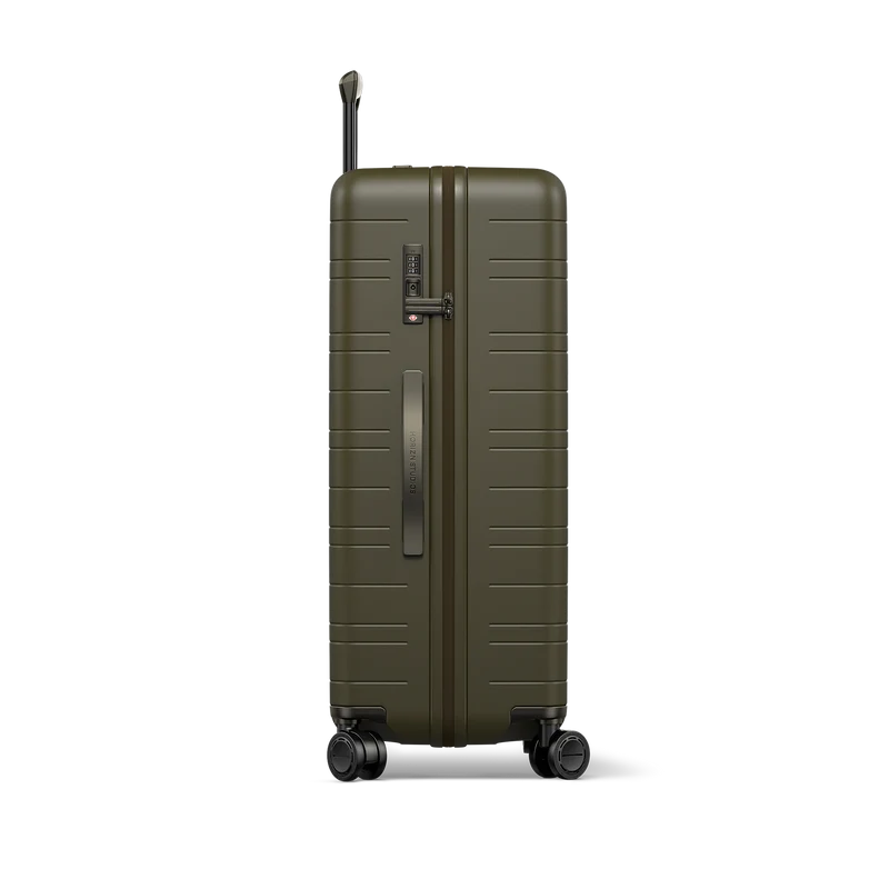 H7 / Dark Olive / Premium Hard Shell / Check-In Size L / Pro