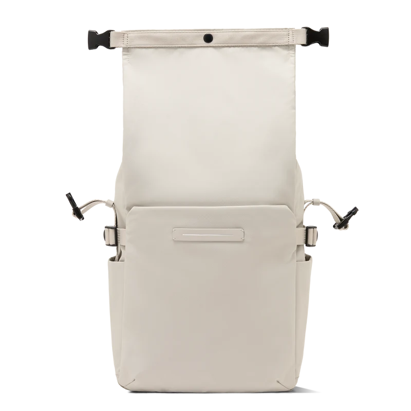 Shibuya Rolltop Backpack / Sand Grey / Recycled Nylon