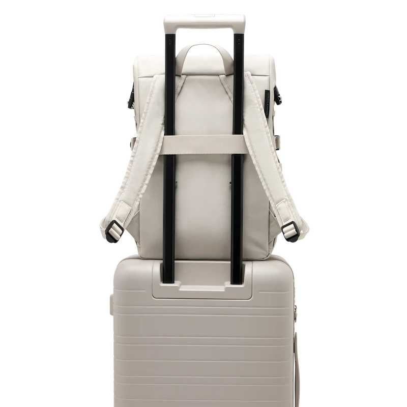 Shibuya Rolltop Backpack / Sand Grey / Recycled Nylon