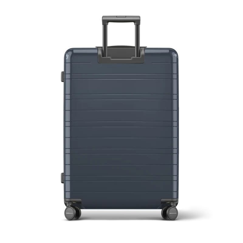 H7 / Glossy Night Blue / High-Performance Hard Shell / Check-in Size L / Essential