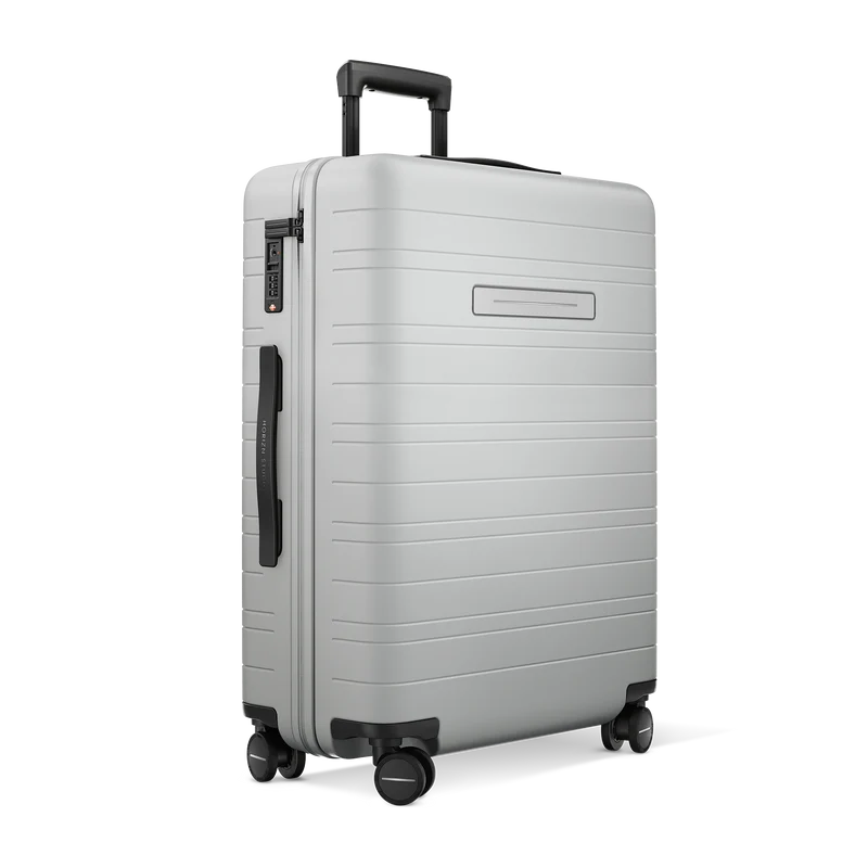 H6 / Light Quartz Grey / Premium Hard Shell / Check-In Size M / Essential