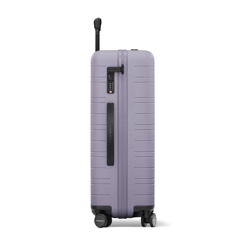H6 / Grey Lavender / Premium Hard Shell / Check-In Size M / Essential