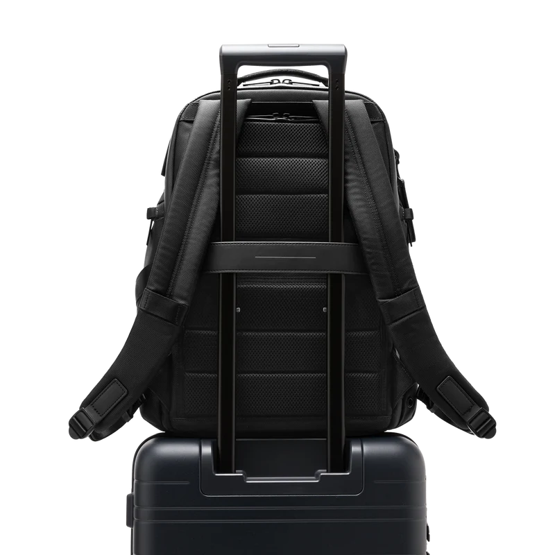 Midtown Backpack / All Black / High-end Nylon