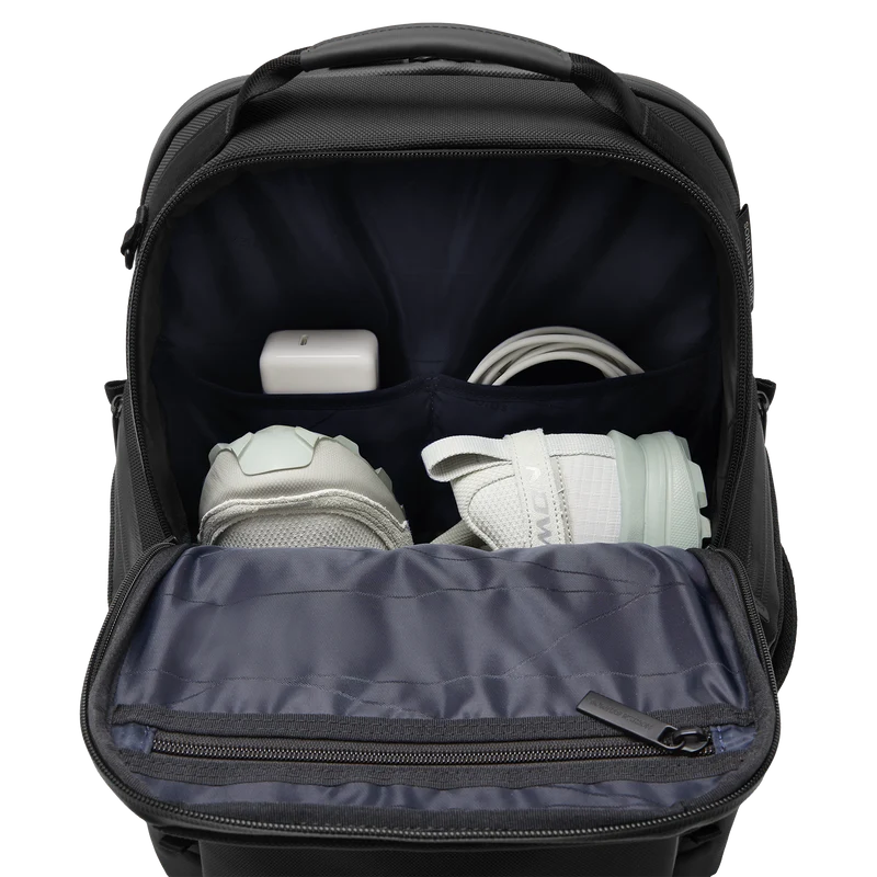 Midtown Backpack / All Black / High-end Nylon