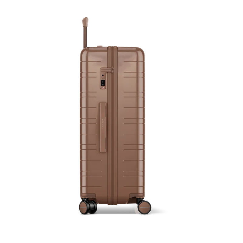 H7 / Glossy Mocha / Premium Hard Shell / Check-In Size L / RE