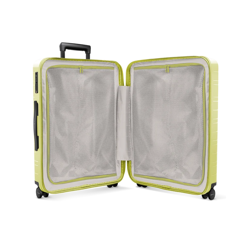 H6 / Glossy Dusk Yellow / Premium Hard Shell / Check-In Size M / Essential