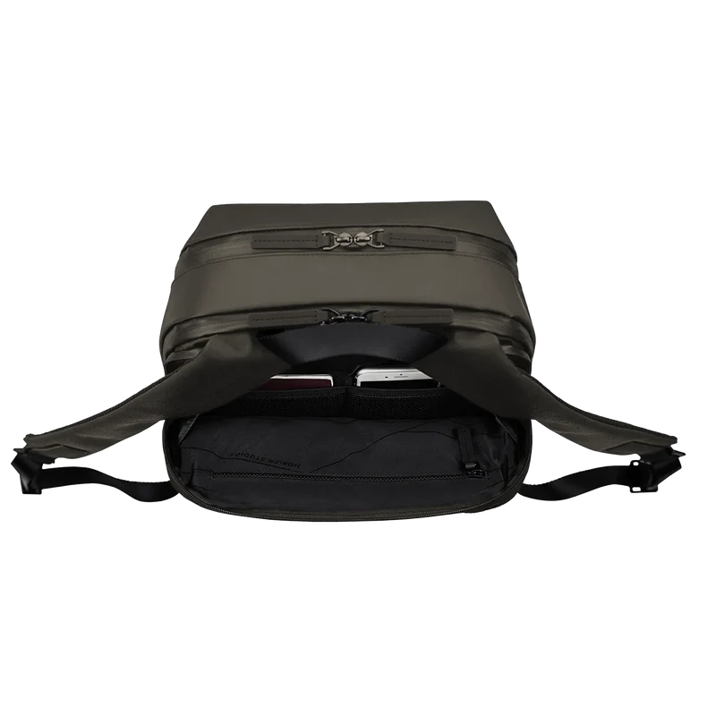 Gion Backpack Sport / Dark Olive / Tarpaulin / Size M