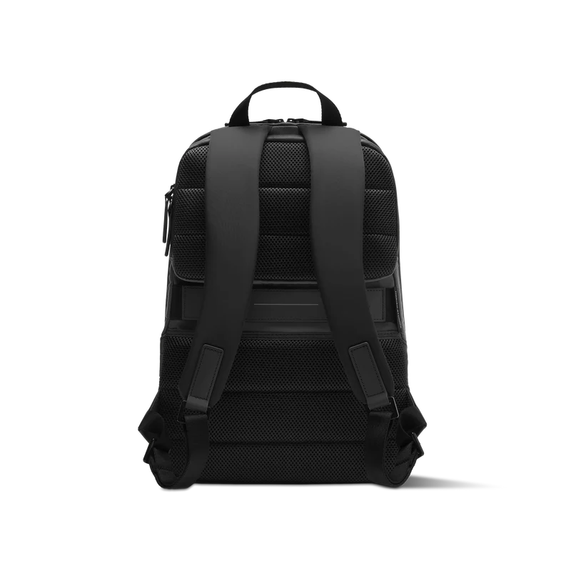 Gion Backpack Pro / All Black / Recycled Nylon / Size M