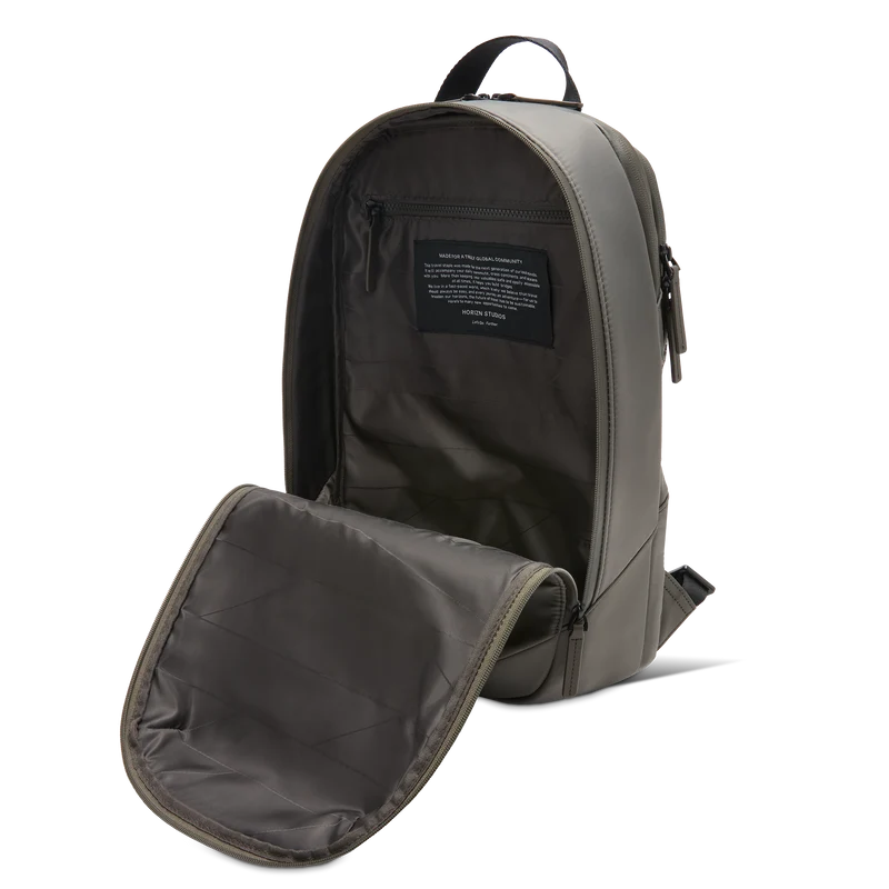 Gion Backpack Pro / Dark Olive / Recycled Nylon / Size M